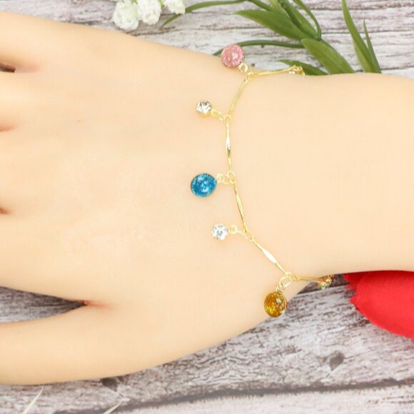 Trendy Bracelet for Girls & Women – Cute, Adjustable & Gift-Ready | MLCRC1404 - Picture 4 of 10